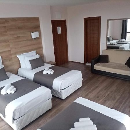 Hotel Vanilla, Varna - Free Parking Экстерьер фото