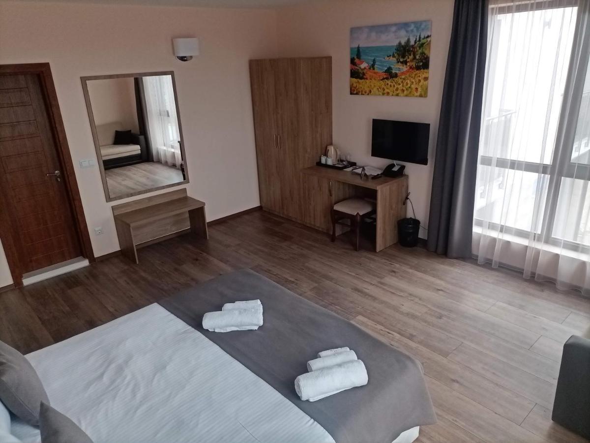 Hotel Vanilla, Varna - Free Parking Экстерьер фото