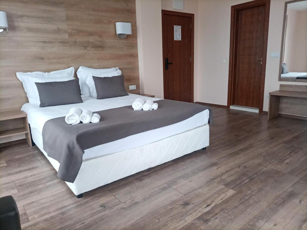 Hotel Vanilla, Varna - Free Parking Экстерьер фото